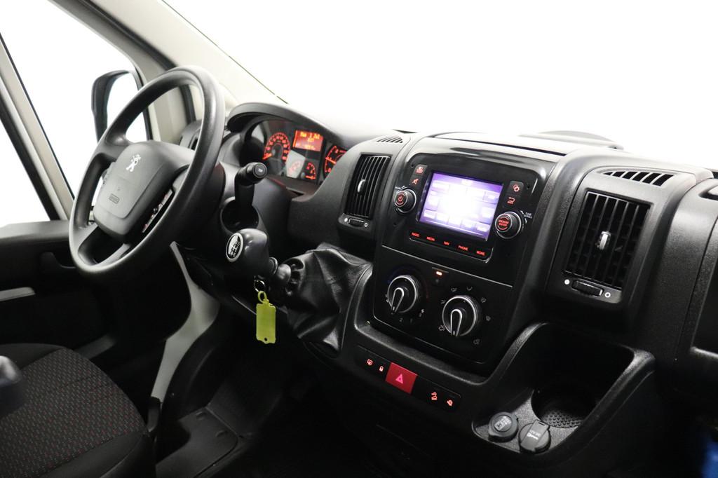 Peugeot Boxer 2.2 BlueHDi 120PK L2H2 2x Schuifdeur - Airco -, Voorwielaandrijving, Stof, Gebruikt, 4 cilinders