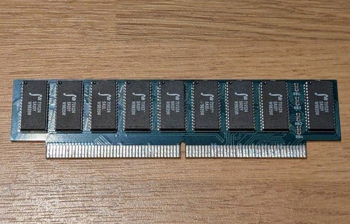 PCchips M919 Megacache 1MB 10ns Cache module, Ophalen