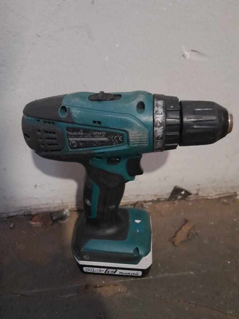 Makita schroefmachine, Doe-het-zelf en Verbouw, Gereedschap | Boormachines, Gebruikt, Variabele snelheid, Ophalen of Verzenden