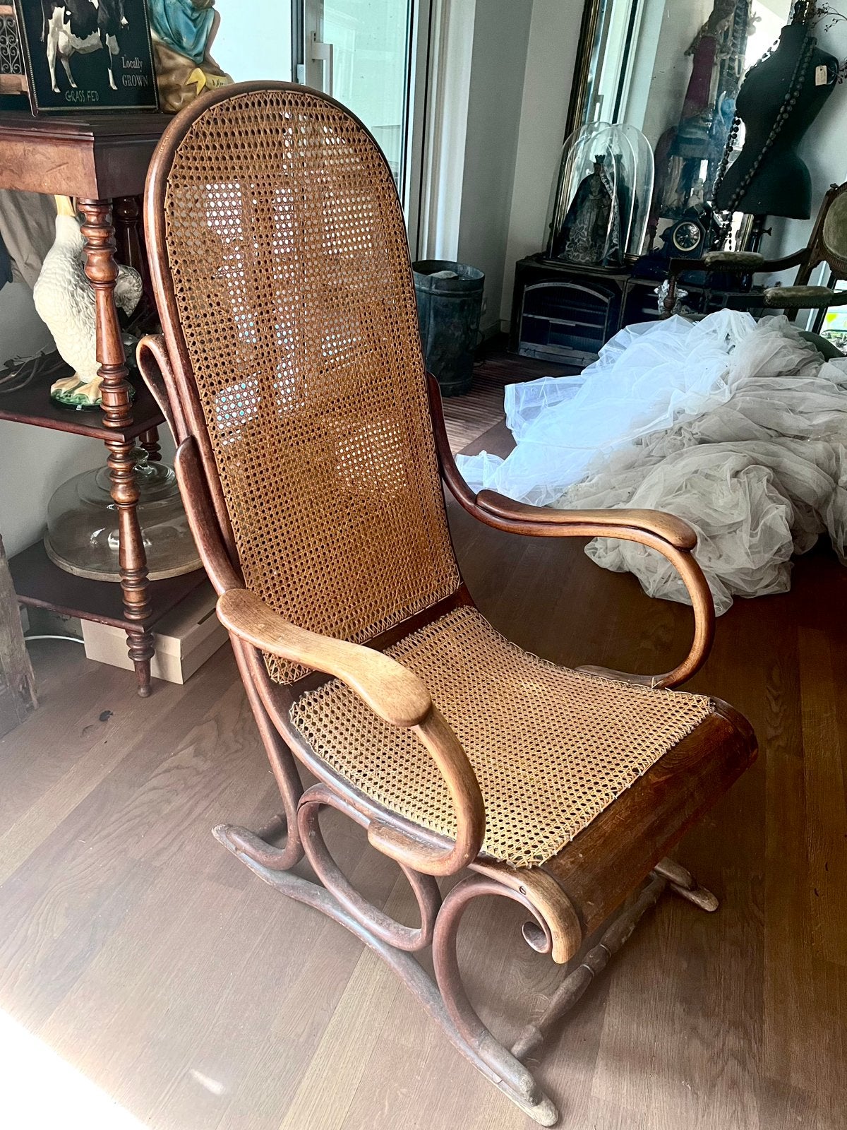 * Thonet stoel antieke fauteuil armleuning houten webbing, Ophalen