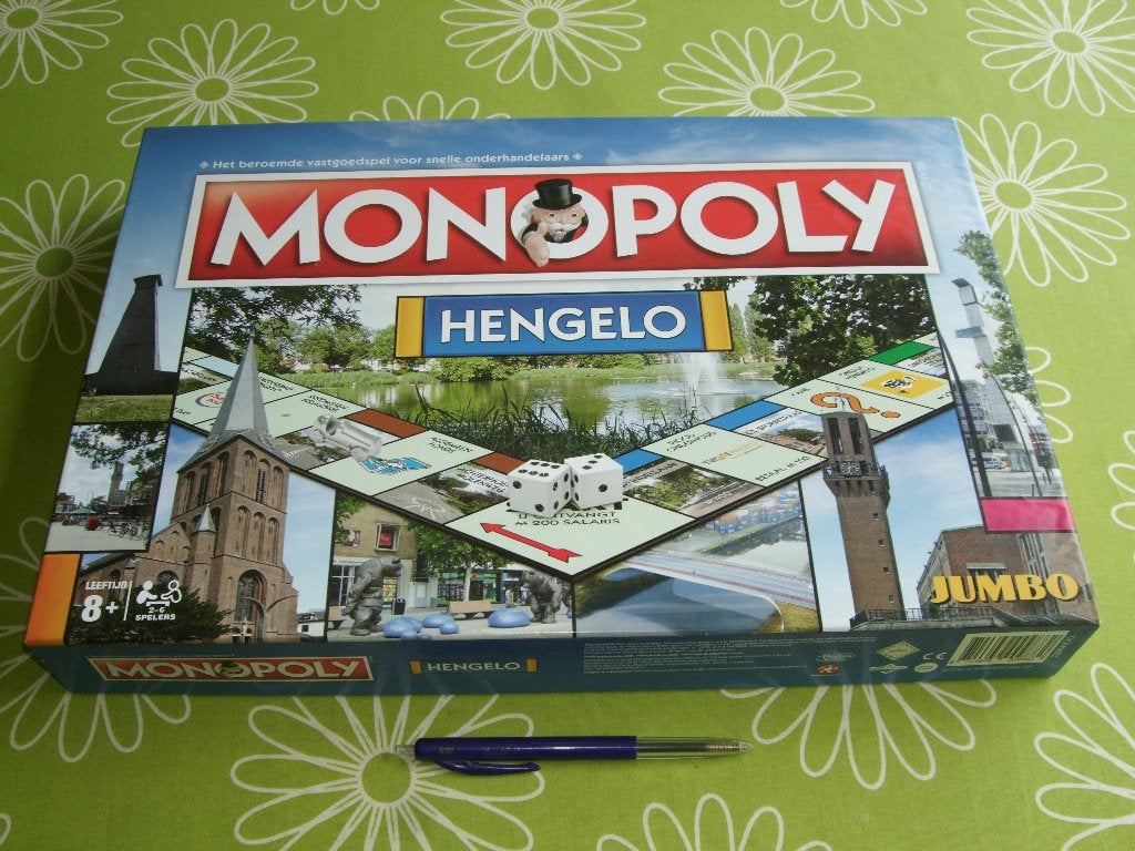 Monopoly Hengelo - aangepast naar Hengeloos stijl, Een of twee spelers, Ophalen of Verzenden, Zo goed als nieuw