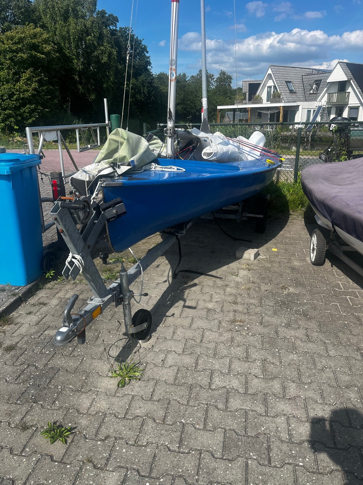 Blauwe open zeilboot ojol met goede trailer, Jol, Ophalen, Gebruikt, Inclusief trailer