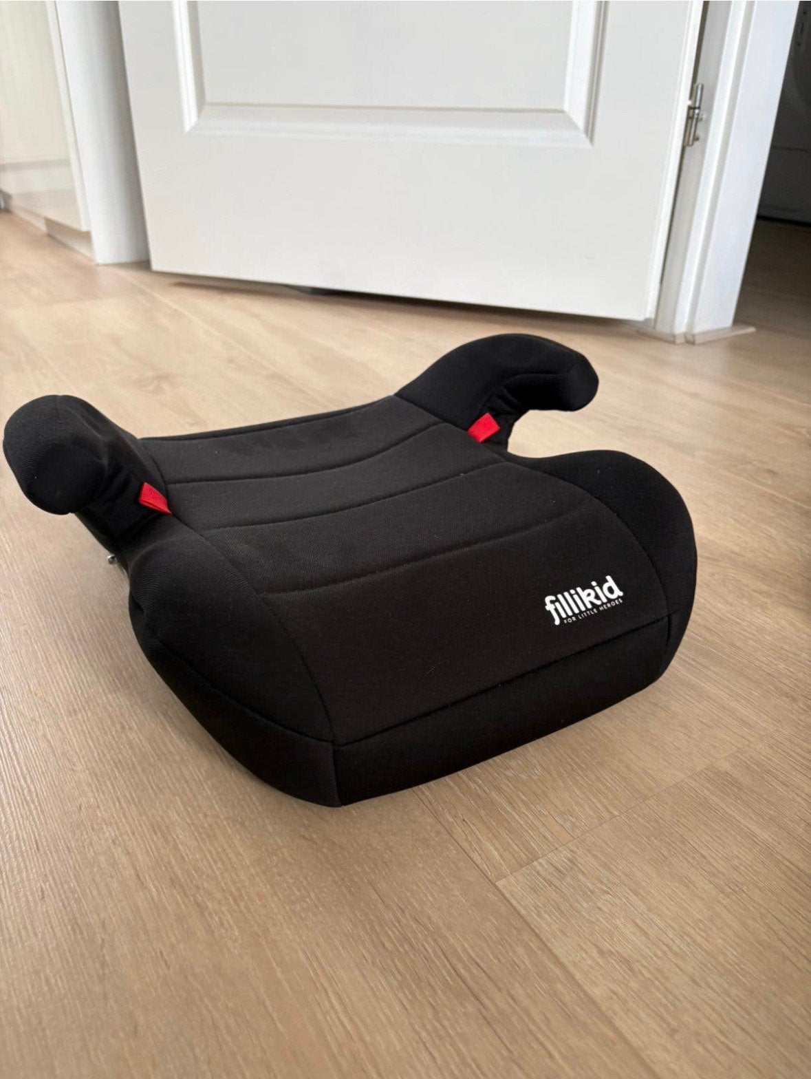 Fillikid autostoel zitverhoger 22-36 kg isofix groep 3, Overige merken, 15 t/m 36 kg, Ophalen of Verzenden, Zo goed als nieuw