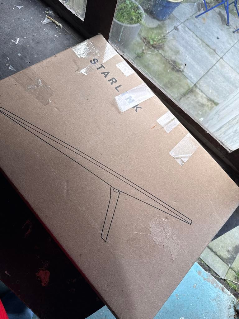 Starlink Antenne - Nieuw in doos!, Audio, Tv en Foto, Schotelantennes, Ophalen of Verzenden, Nieuw, (Schotel)antenne, Overige merken
