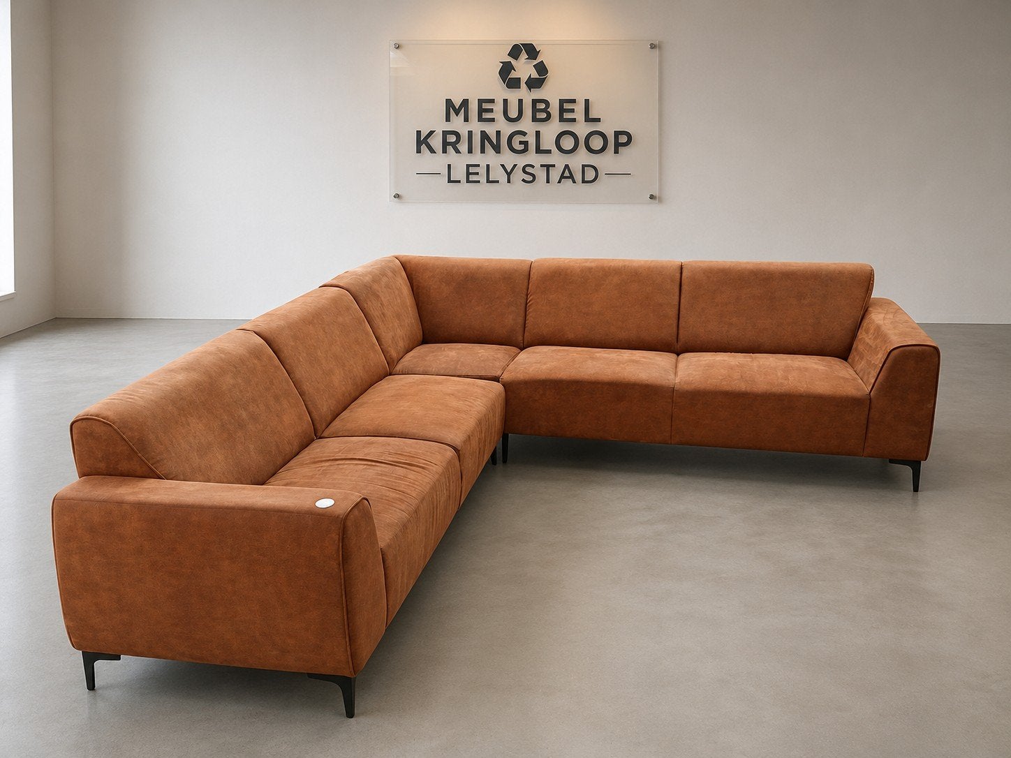 cognac hoekbank industrieel 280x280cm (bezorgen mogelijk), 250 tot 300 cm, Industriele, ., Hoekbank