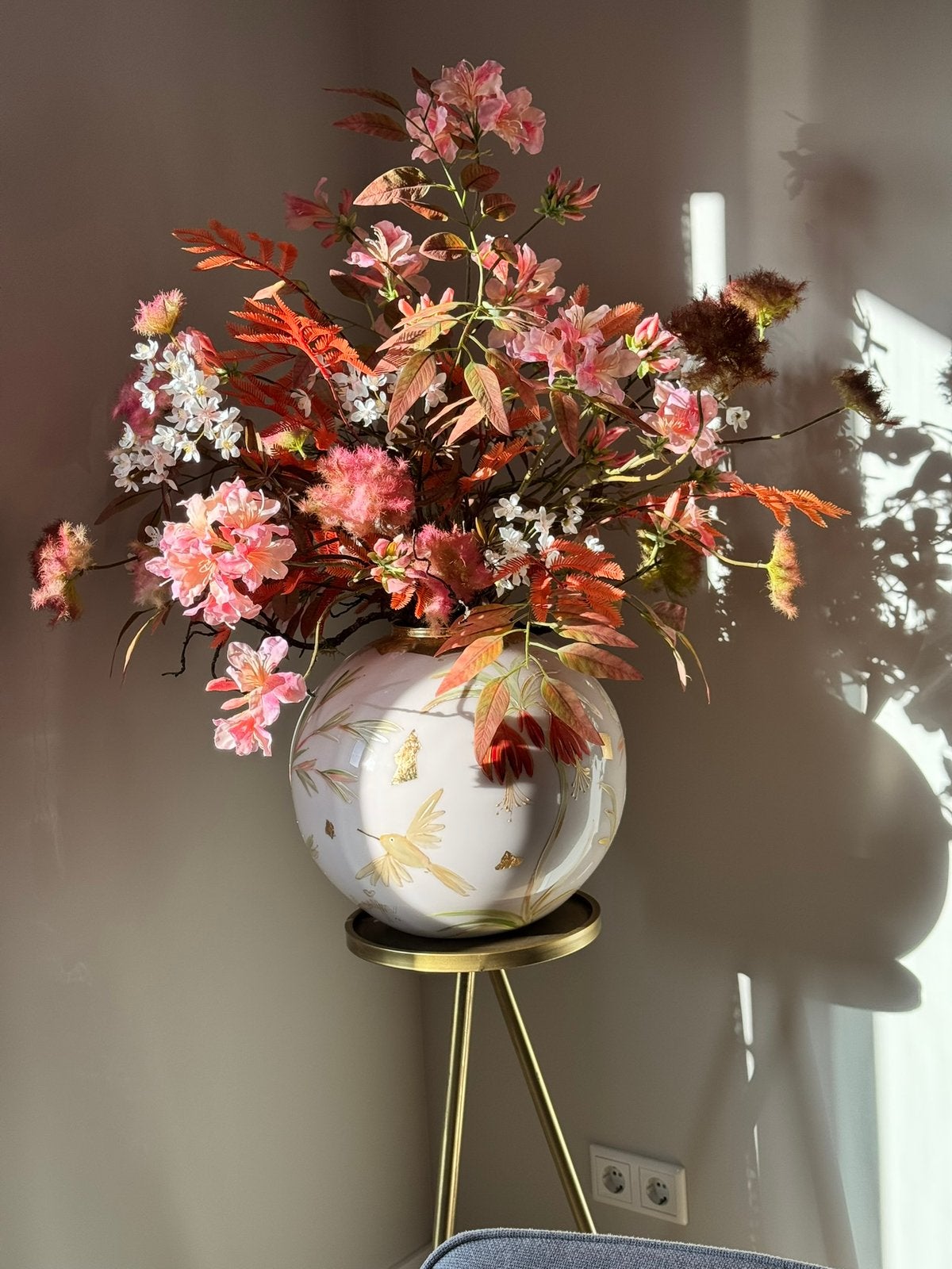 Prachtige vaas met kunstbloemen !, Ophalen, Zo goed als nieuw