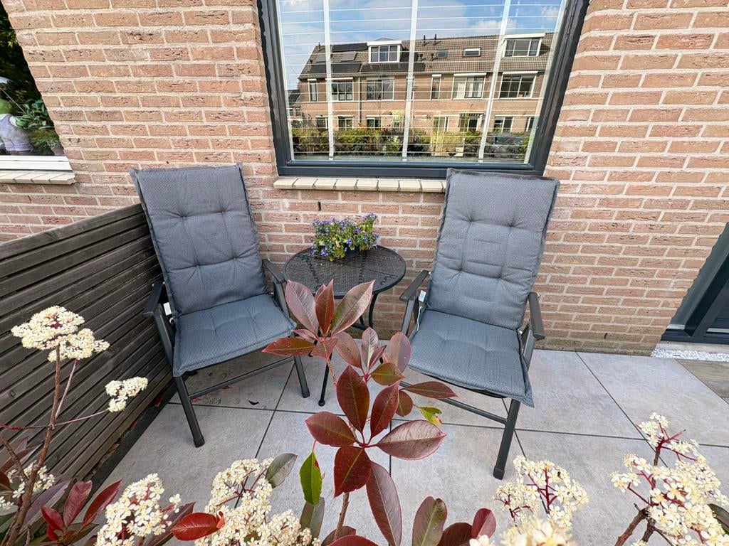 Complete tuinset / balkonset met kussens, Tuin en Terras, Tuinsets en Loungesets, Overige materialen, Zo goed als nieuw, Stoel