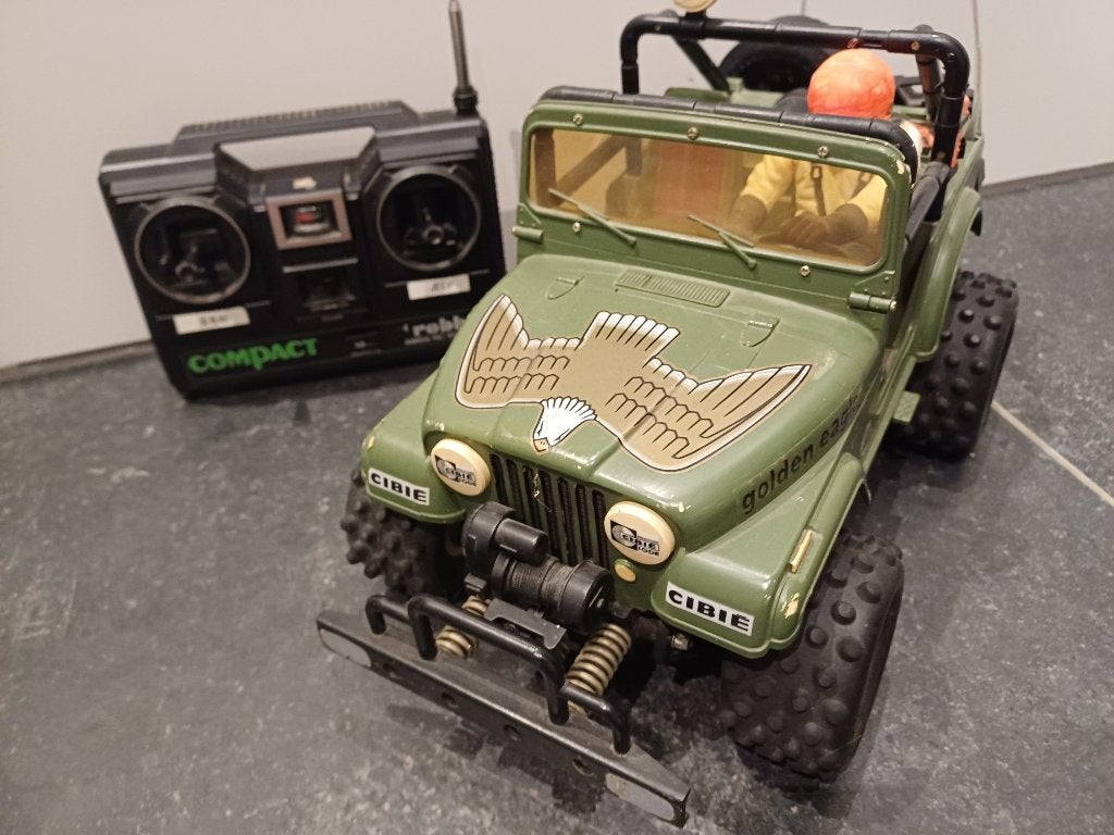 Vintage Marui CJ-7 Golden Eagle zeldzaam rc auto, Elektro, Gebruikt, Auto offroad, Ophalen of Verzenden