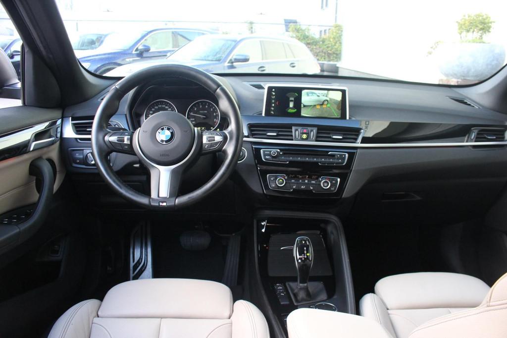 BMW X1 sDrive20i High Executive M Sport | Trekhaak |, 1998 cc, Euro 6, Automatische klimaatregeling, 1455 kg