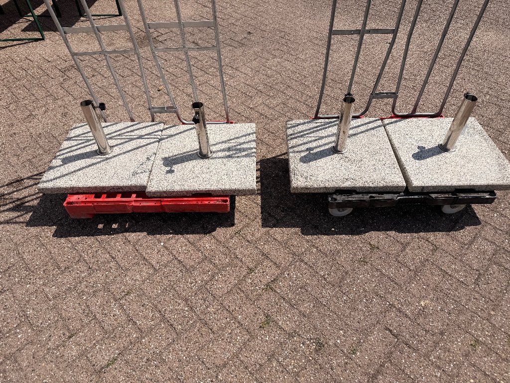 te koop 3 x parasolvoet graniet 45 kg, Ophalen, Zo goed als nieuw, Minder dan 1 meter, Parasolvoet