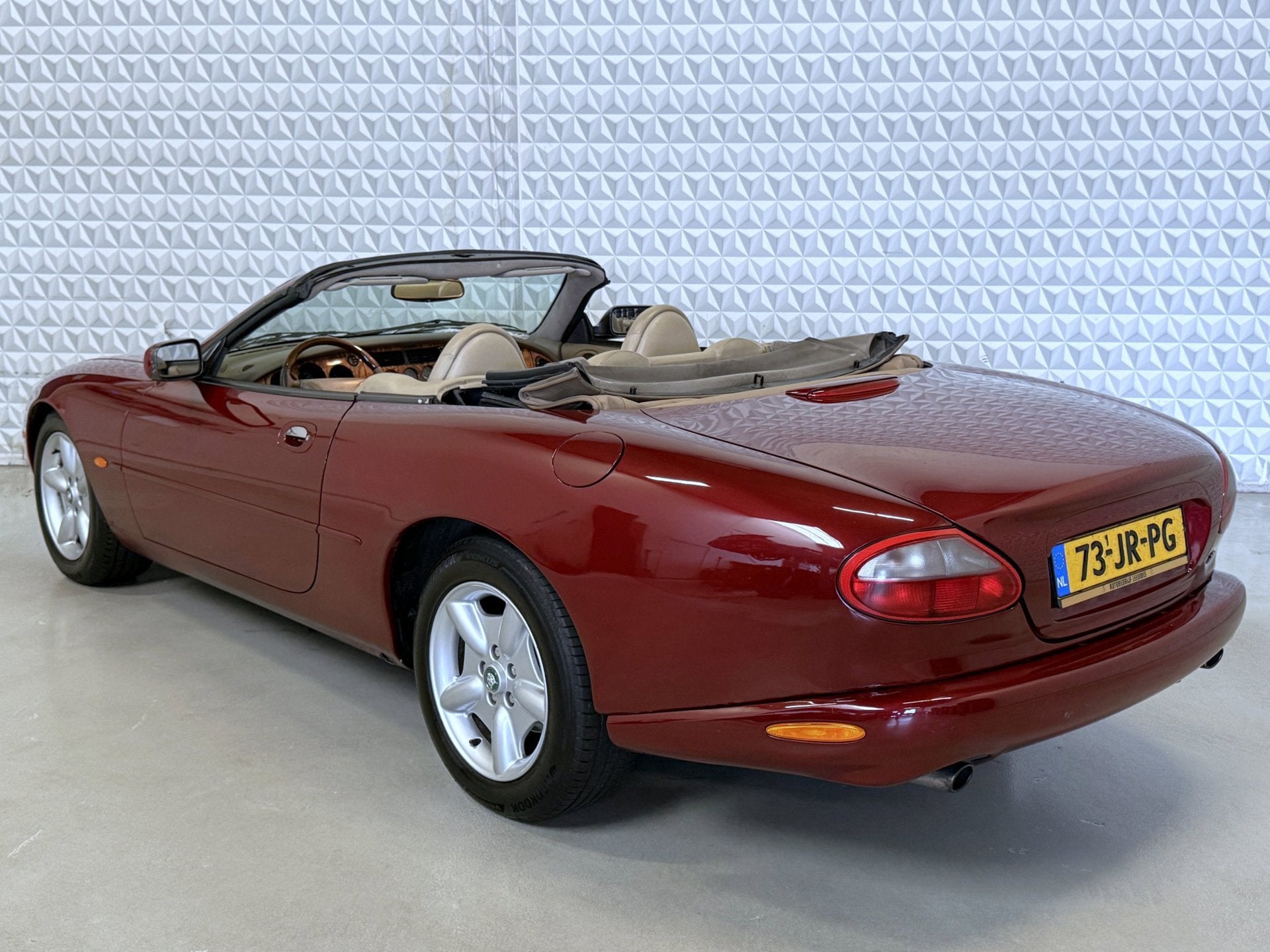 Jaguar XK8 4.0 V8 Convertible Project / BAK NIET GOED! (1999, Auto's, Achterwielaandrijving, Gebruikt, 8 cilinders, 1770 kg