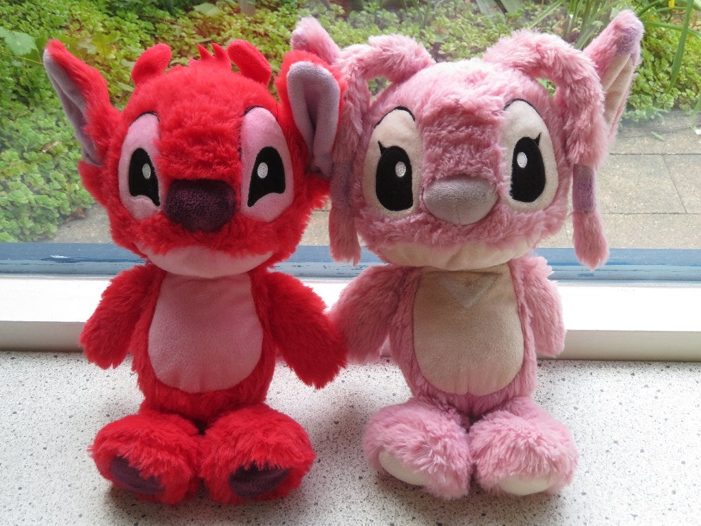 Disney Angel en Stitch knuffel Simba Toys meten ca 34 cm, Ophalen of Verzenden, Overige figuren, Zo goed als nieuw, Knuffel