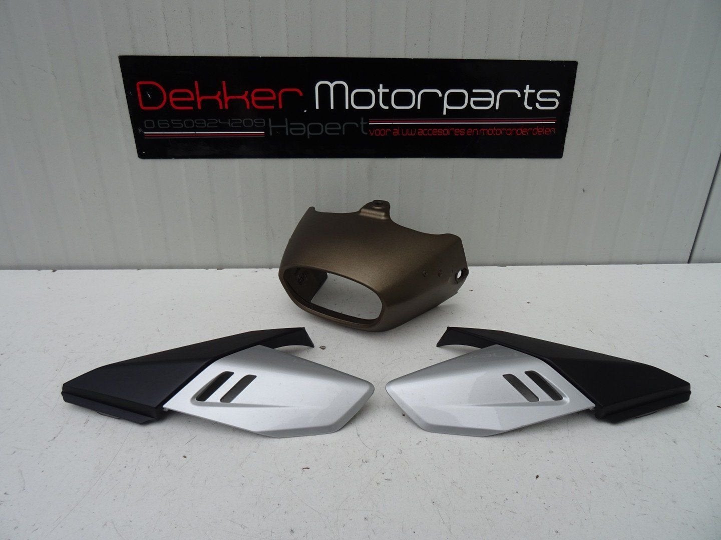 3x Uitlaat Afwerkkap Honda CBR1000RR Fireblade 2004-2005, Motoren, Onderdelen | Honda, Gebruikt, -, -, Ophalen of Verzenden