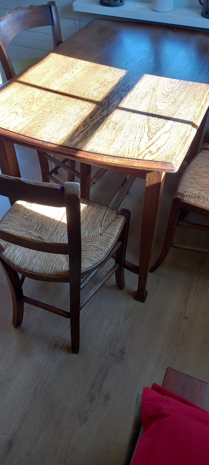Antiek eethoekje te koop., Huis en Inrichting, Ophalen, Gebruikt, 50 tot 100 cm, Eikenhout