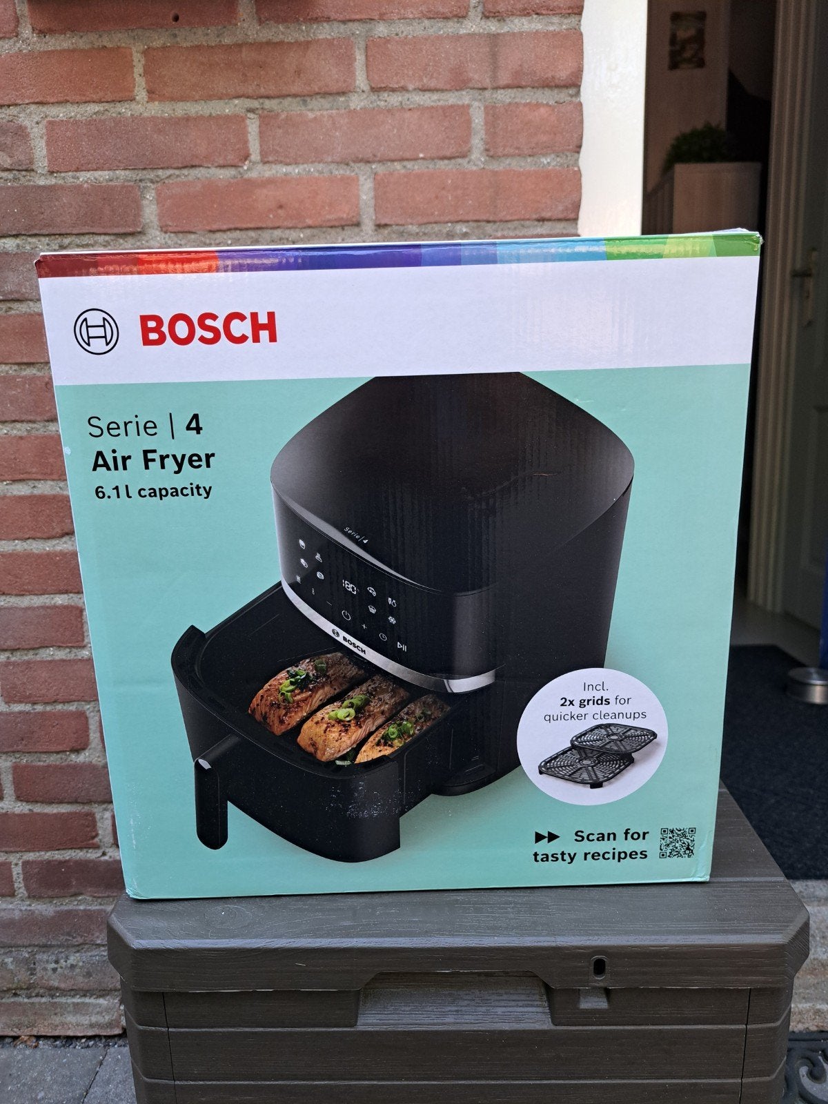 Bosch Serie | 4 Airfryer 6.1L - Nieuw in doos, Ophalen of Verzenden, Nieuw, Airfryer, 1500 gram of meer