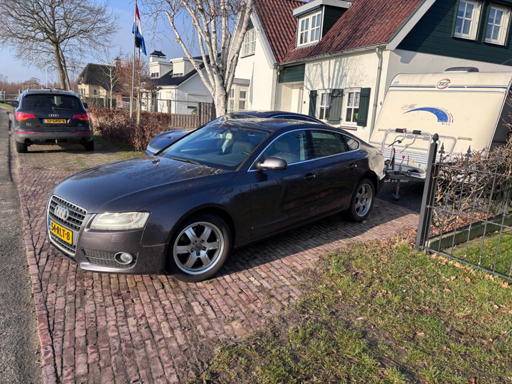Audi A5 2.0 Tfsi 132KW Sportback 2011 Grijs, Auto's, Voorwielaandrijving, 4 cilinders, 1984 cc, 4 stoelen