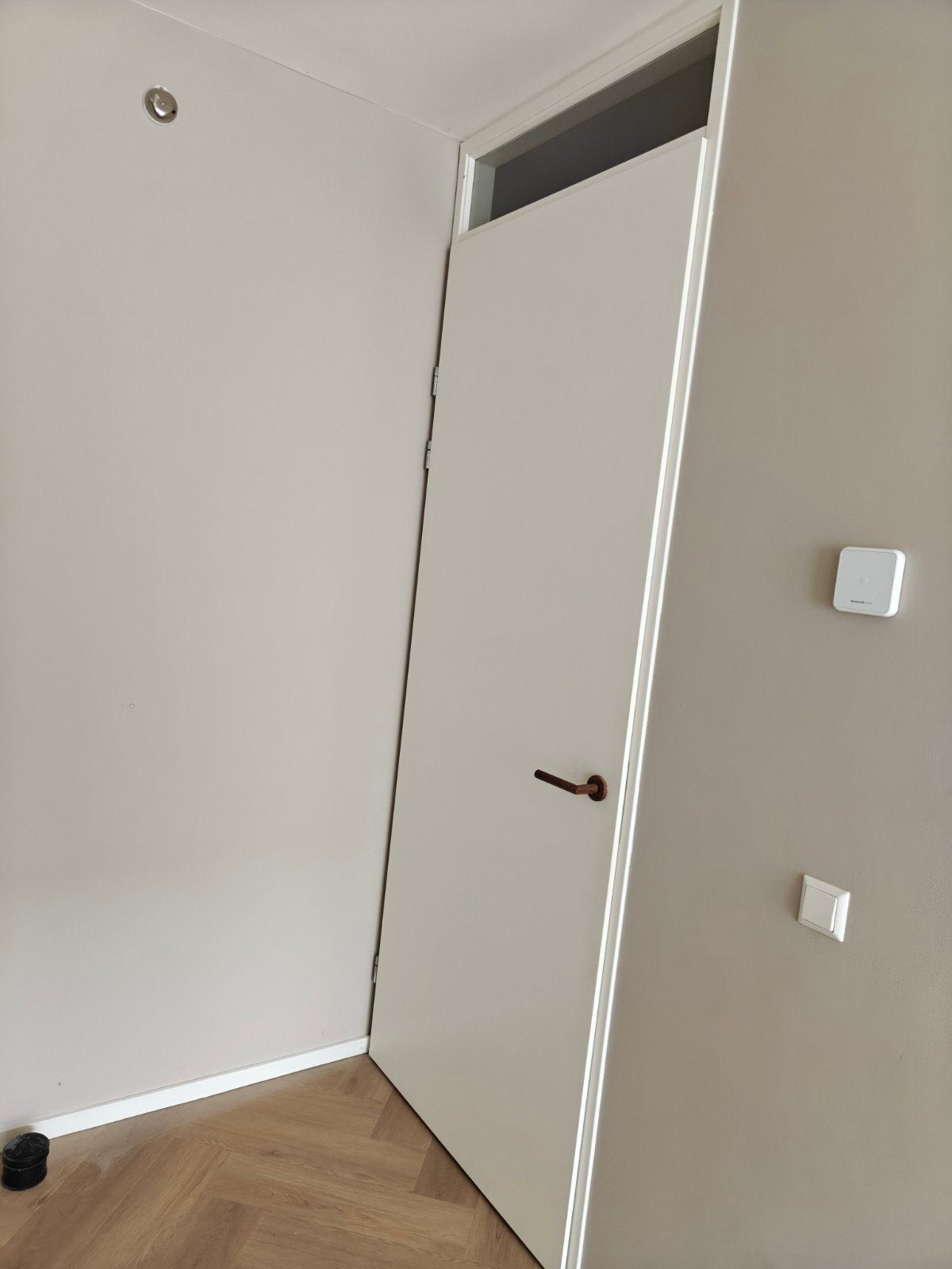 Opdekdeur wit met kozijn, 231x90 cm (excl. beslag), Ophalen, 80 tot 100 cm, 215 cm of meer, Binnendeur