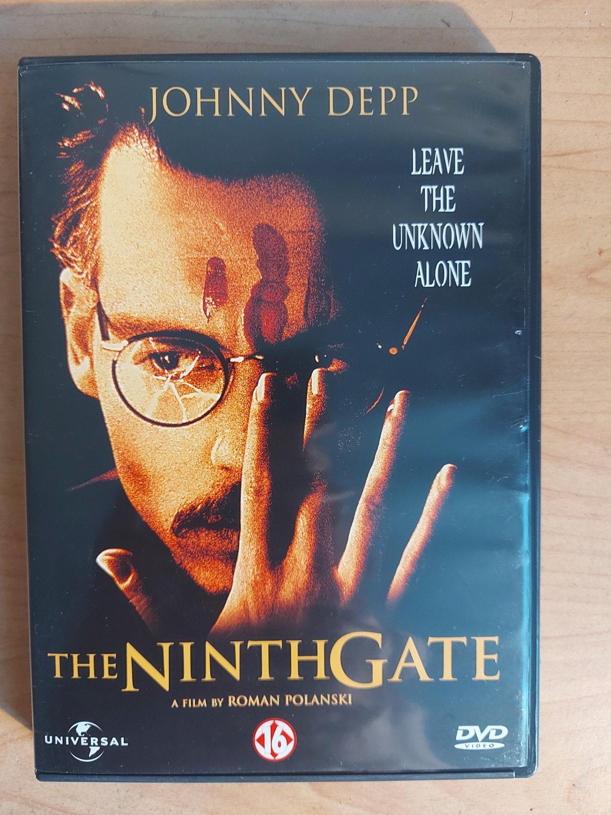 The Ninth Gate - Johnny Depp v Roman Polanski, Alle leeftijden, Ophalen of Verzenden, Zo goed als nieuw, Detective en Krimi