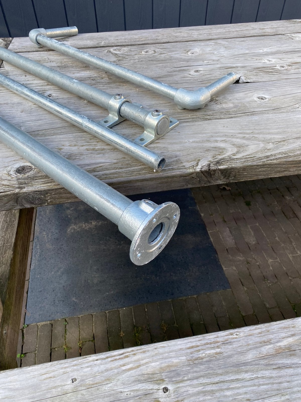 Steigerpijp stukken als nieuw stukken van 1 meter, Ophalen, Zo goed als nieuw, 250 mm of meer