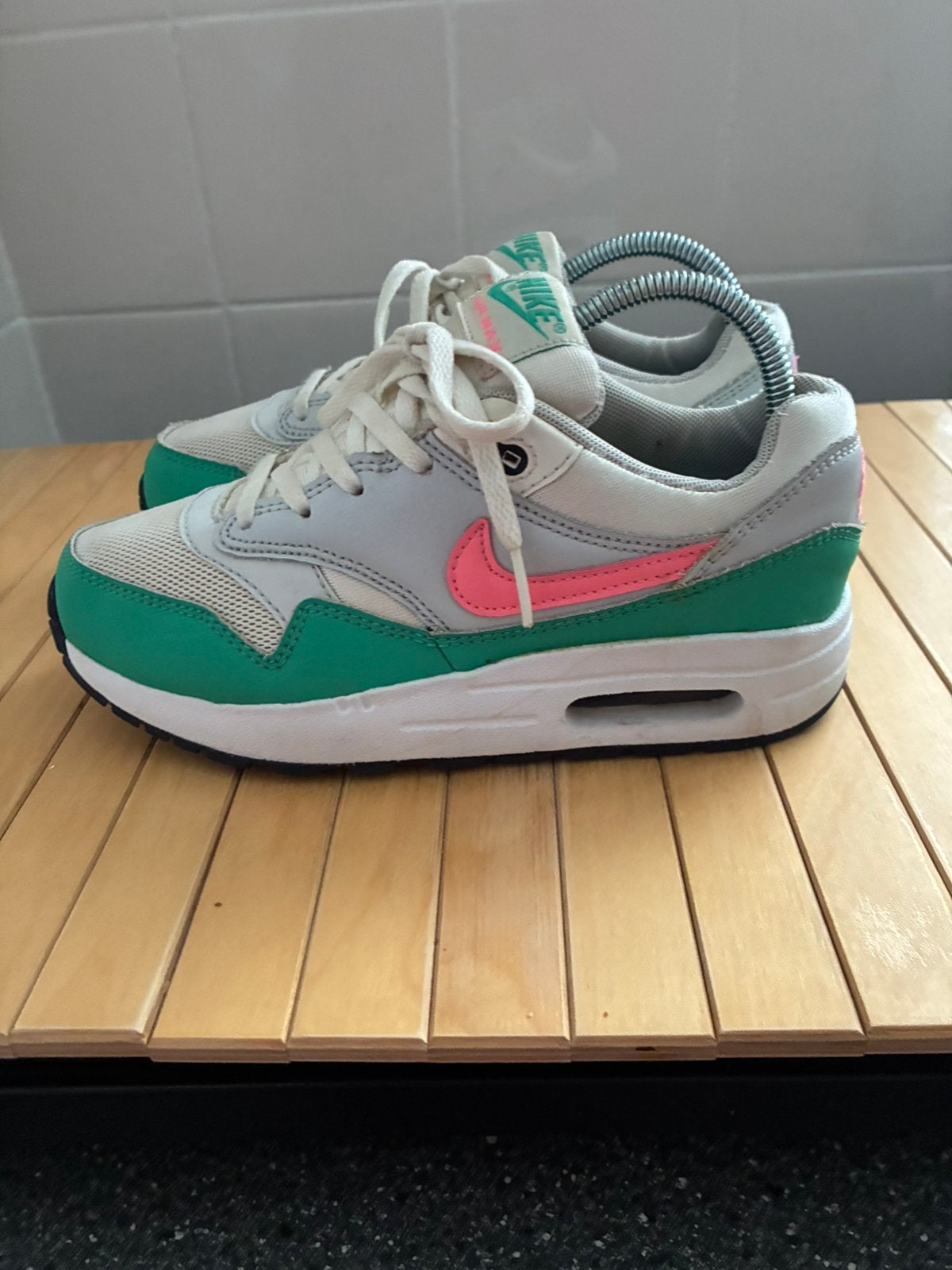 Nike Air Max One GS Watermelon, Overige kleuren, Ophalen of Verzenden, Sneakers of Gympen, Gedragen