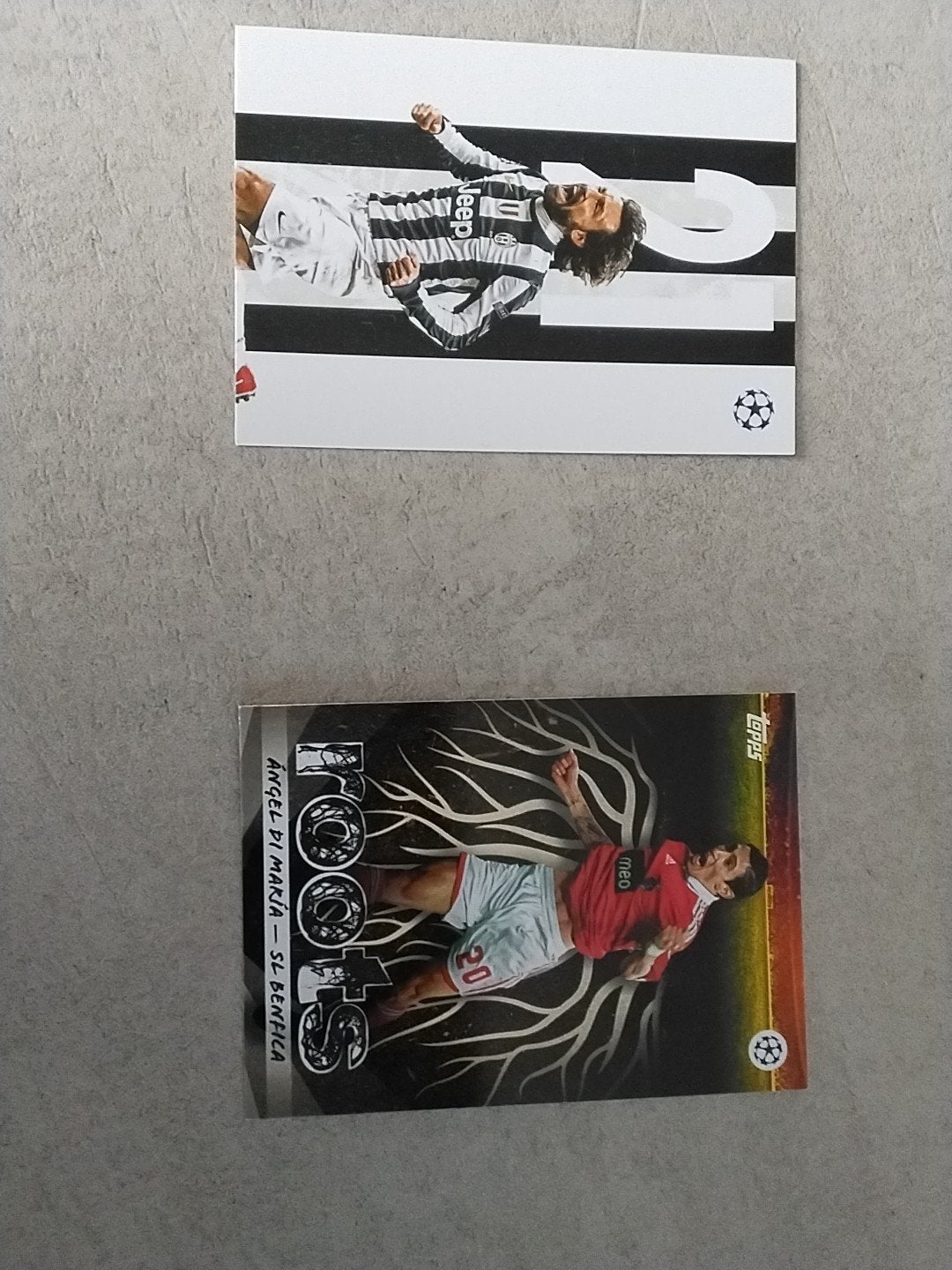Voetbal Spelerskaarten: Pirlo (Juventus) & Di María (Benfica, Ophalen of Verzenden, Zo goed als nieuw, Buitenlandse clubs, Spelerskaart