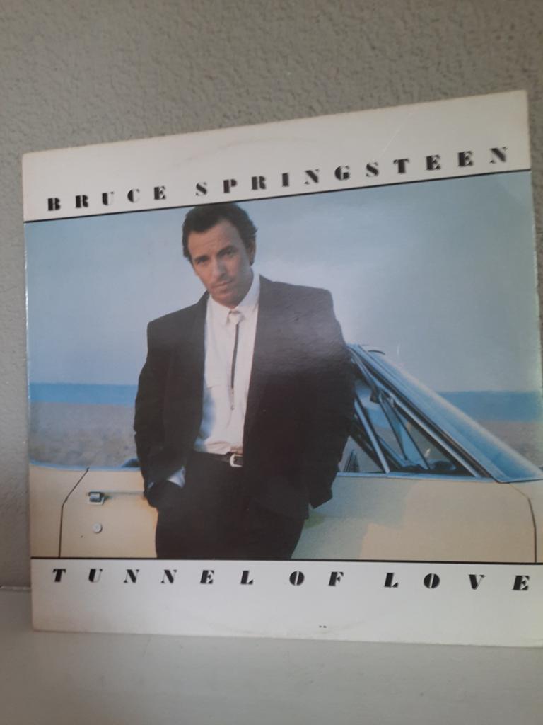 BRUCE SPRINGSTEEN  - TUNNEL OF LOVE, Ophalen of Verzenden, Zo goed als nieuw, 12 inch, Poprock