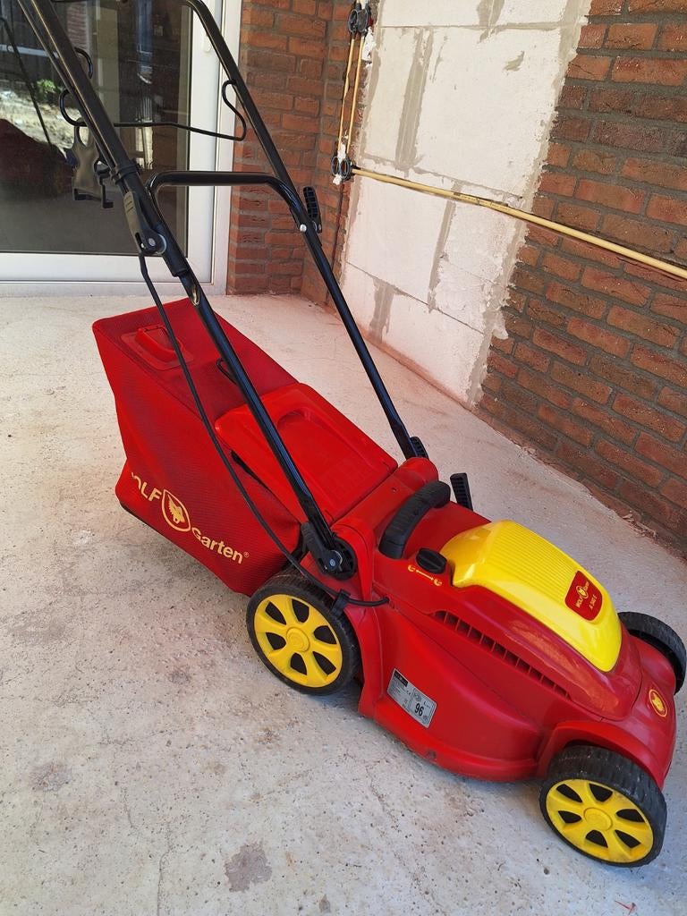 Wolf Garten A340 E elektrische grasmaaier, Tuin en Terras, Ophalen, Cirkelmaaier, Elektrische grasmaaier, Opvangzak