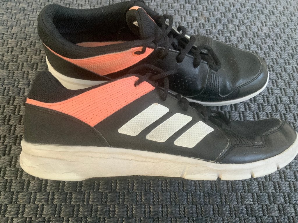 Mooie Super Goede Adidas Niraya sportschoenen 41,5 Schoenen, Kleding | Dames, Schoenen, Adidas, Ophalen of Verzenden, Roze, Sneakers of Gympen
