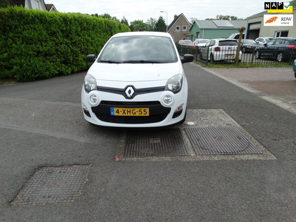 Renault Twingo 1.2 16V Parisienne, Auto's, Renault, Bedrijf, Te koop, Twingo, ABS, Airbags, Airconditioning, Bluetooth, Boordcomputer