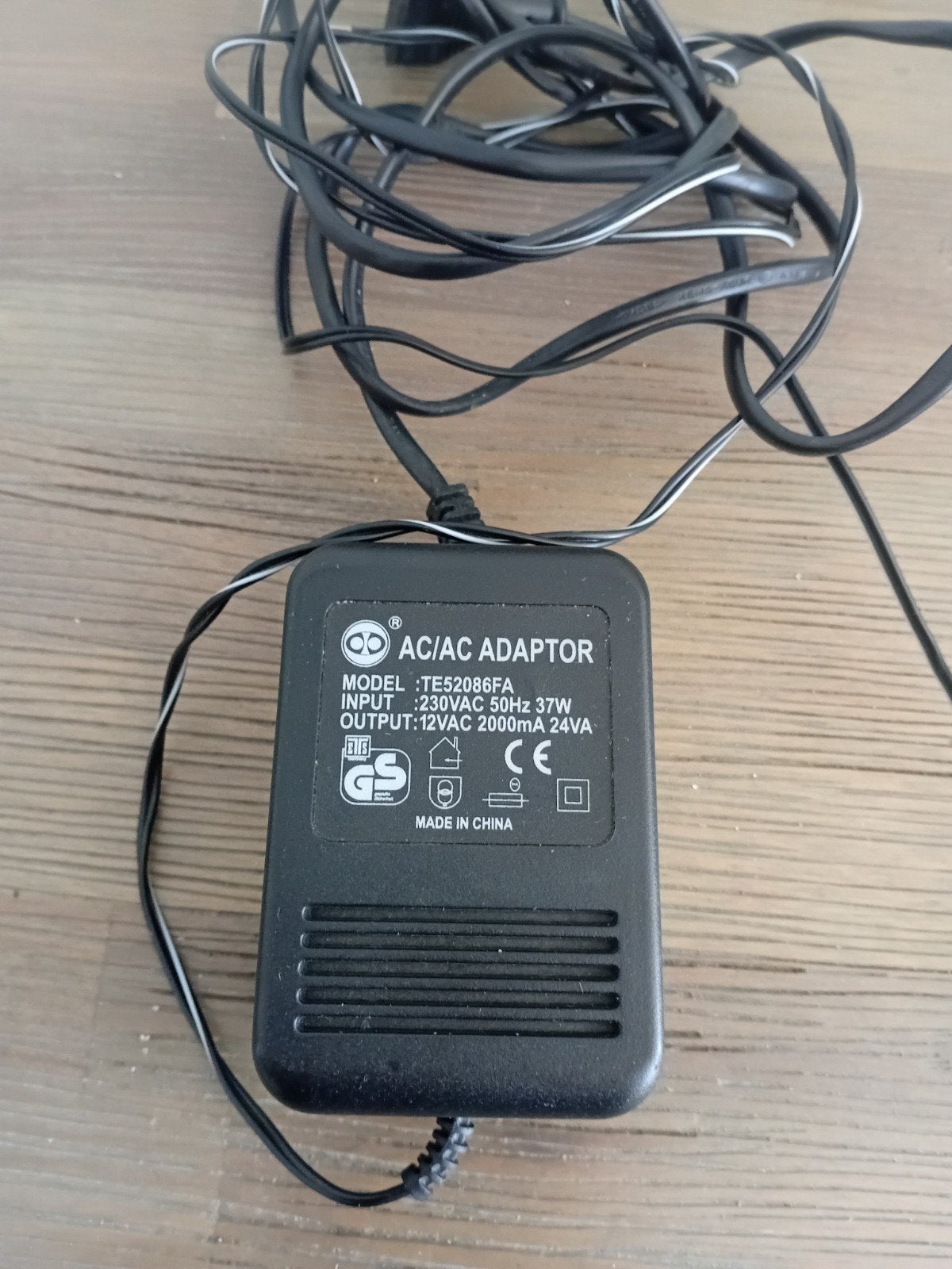 AC/AC Adapter TE52086FA 12V 2000mA, Ophalen of Verzenden, Gebruikt