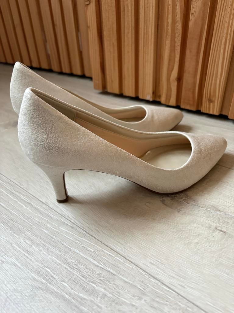 Champagnekleurige bruidsschoenen hakken - Pumps maat 40,5, Ophalen of Verzenden, Zo goed als nieuw, Beige, Pumps