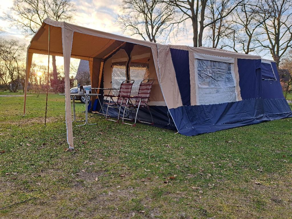 Vouwwagen Trigano 2003, Caravans en Kamperen, Vouwwagens, Trigano, tot en met 5, Blauw, Aanwezig, Ophalen