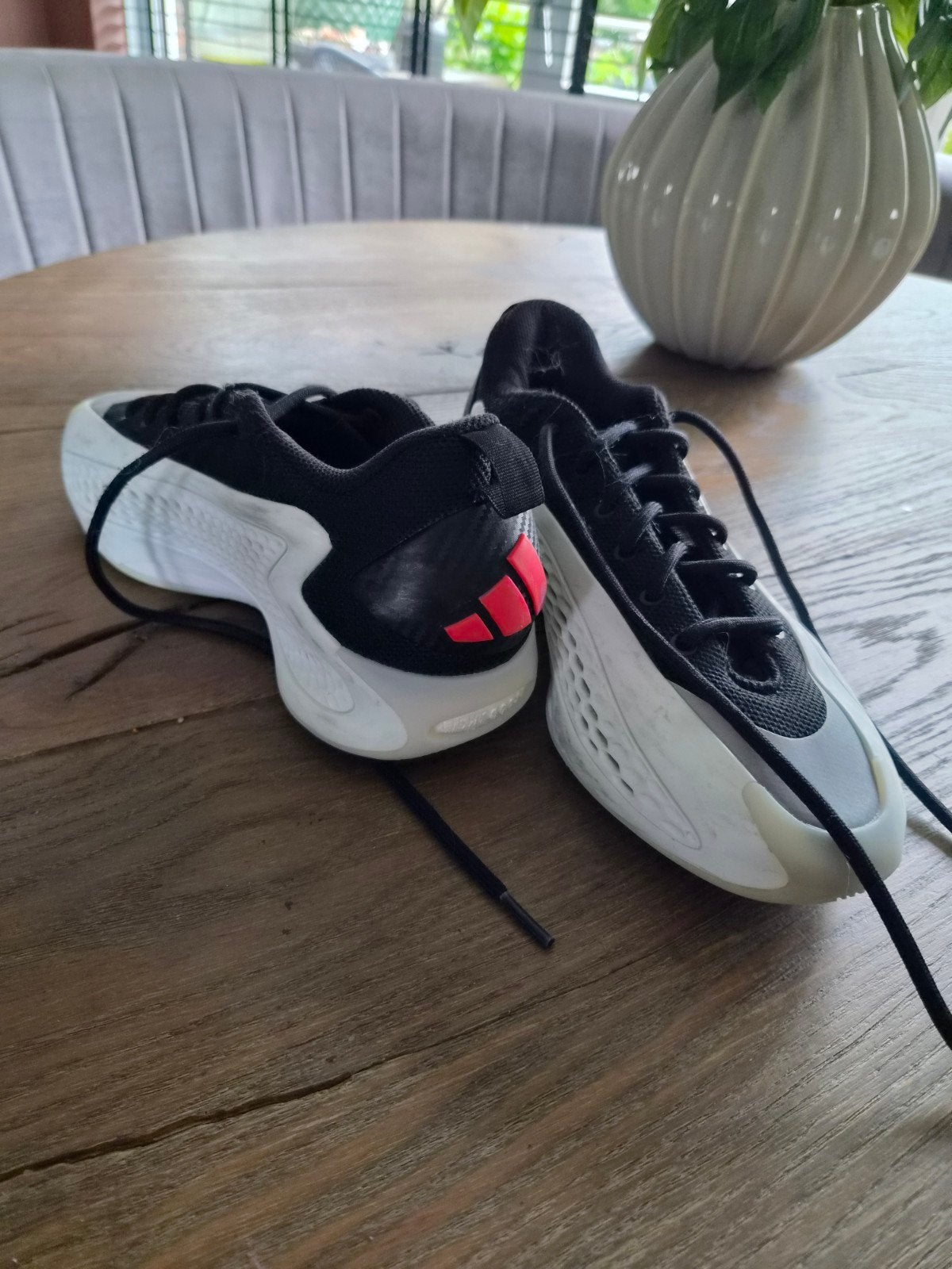 Adidas Anthony Edwards Basketbalschoenen, Wit, Ophalen of Verzenden, Adidas, Gedragen