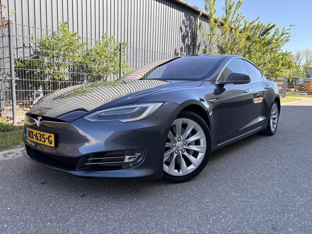 Tesla Model S 90D Base / AUTOMAAT / NAVI / CRUISE (bj 2017), Auto's, Tesla, Automaat, Lichtsensor, Gebruikt, 110 €/maand