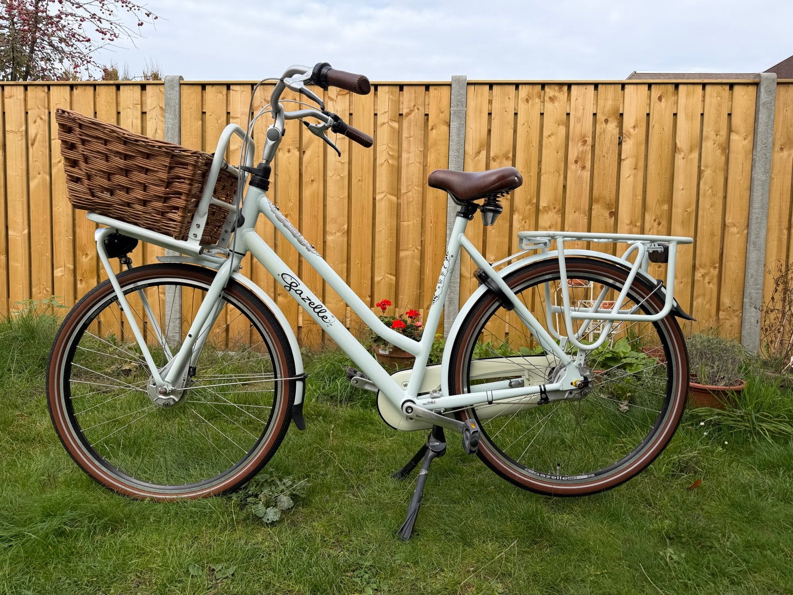 Gazelle Miss Grace Damesfiets met Mand - Zo goed, Fietsen en Brommers, Ophalen, 53 tot 56 cm, Versnellingen, Zo goed als nieuw