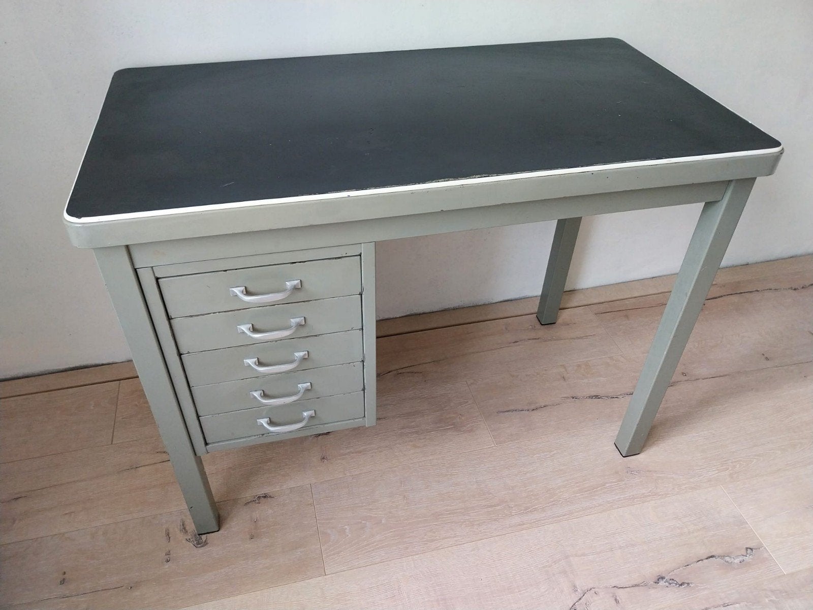 Vintage Gispen metalen bureau / industrieel typistenbureau (, Antiek, Ophalen, Gebruikt, Gispen