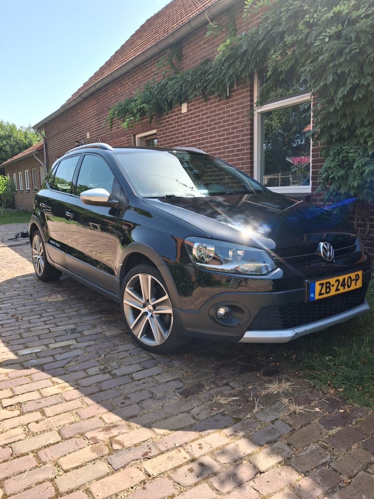 Volkswagen Polo Cross nieuwe ketting en apk, Auto's, Volkswagen, Voorwielaandrijving, Stof, 40 €/maand, Zwart