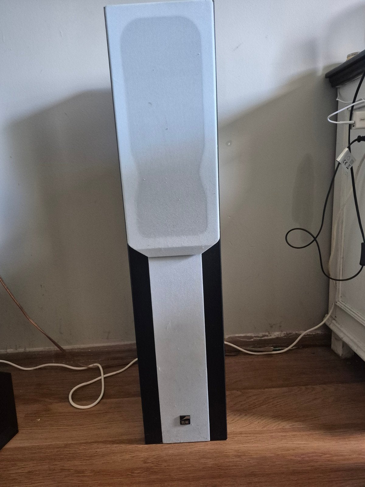 ELAC Vloerstaande Luidspreker - Gebruikt, Vloerstaande luidspreker, Gebruikt, 60 tot 120 watt, Ophalen