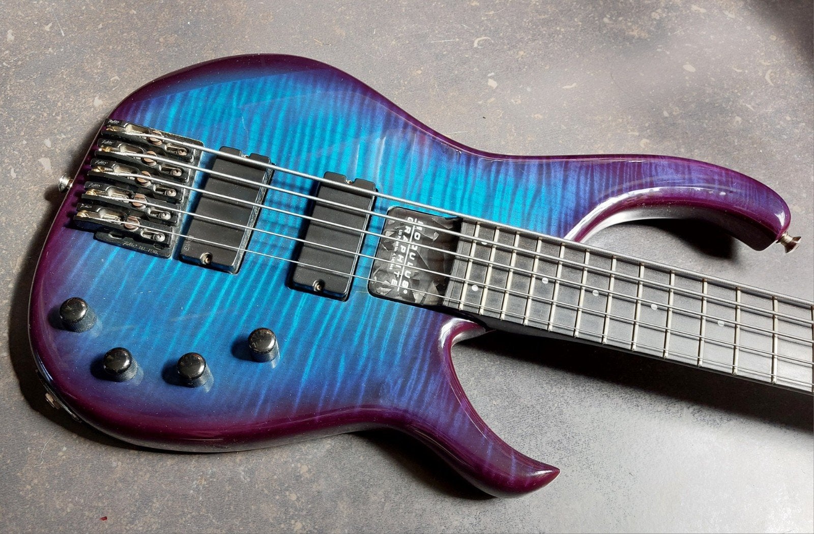 Modulus Quantum Q5 1990 EMG basgitaar (grafieten hals), Ophalen, Gebruikt, Elektrisch, 5-snarig