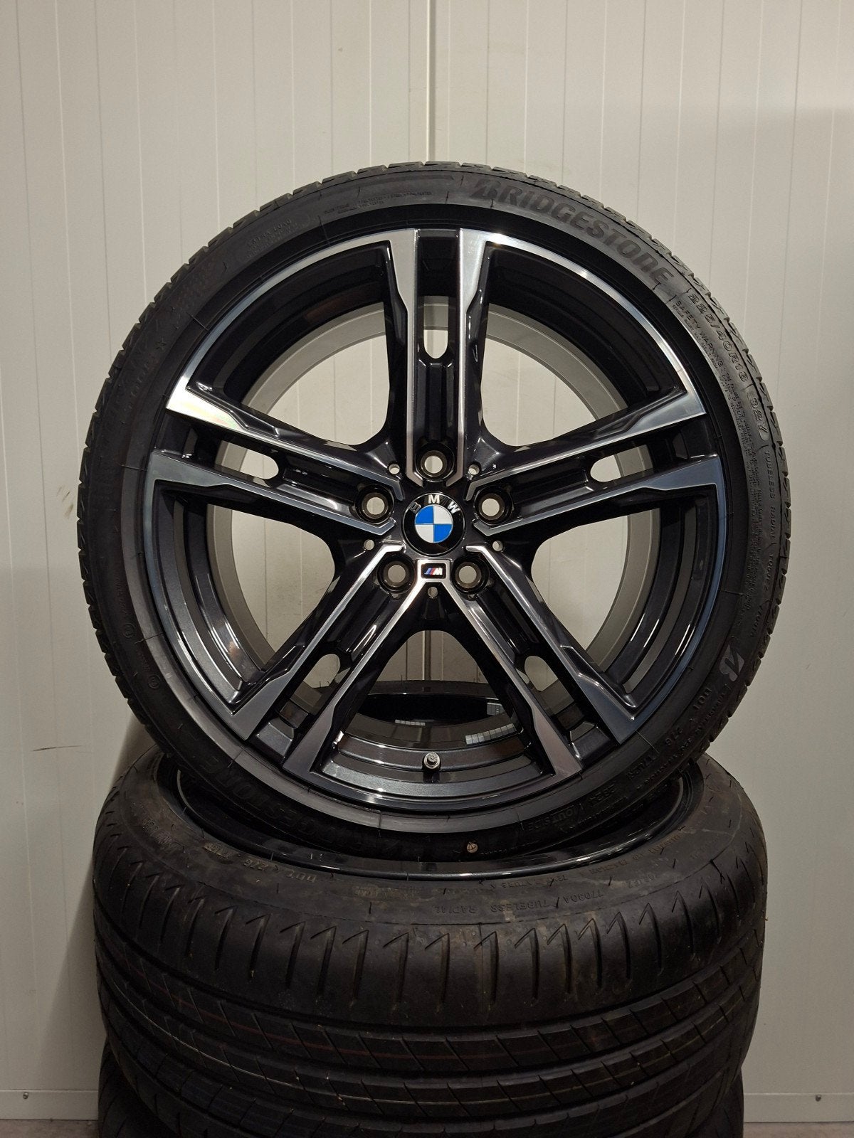 18' BMW 1 2 Serie Styling 819M Bicolor met zomerbanden Nieuw