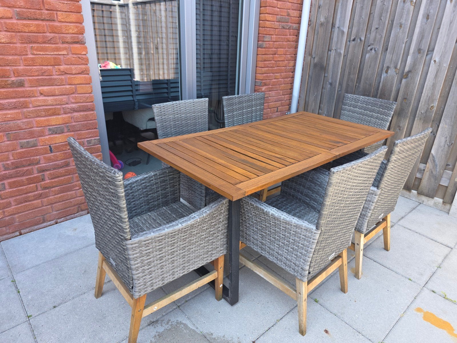 Tuinset met 6 stoelen en kussens - Tafel 160x80x74, Ophalen, 6 zitplaatsen, Zo goed als nieuw, Tuinset