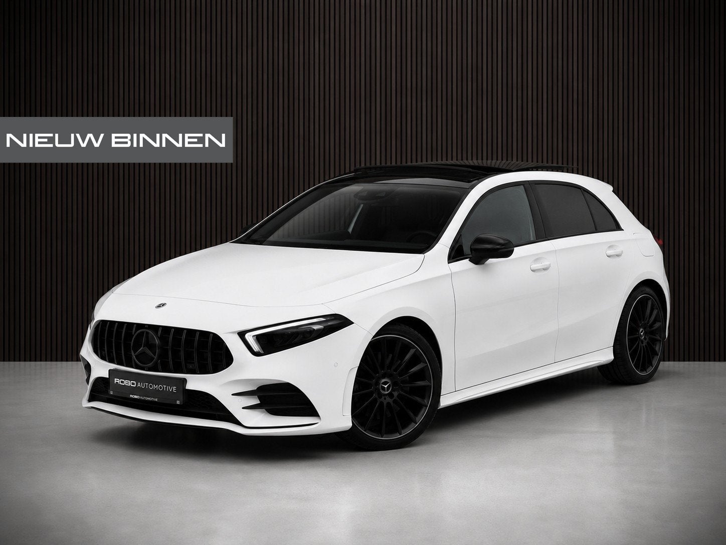 Mercedes-Benz A-Klasse 200 Business Solution AMG Upgrade | P, Auto's, Gebruikt, 4 cilinders, Wit, 1600 kg