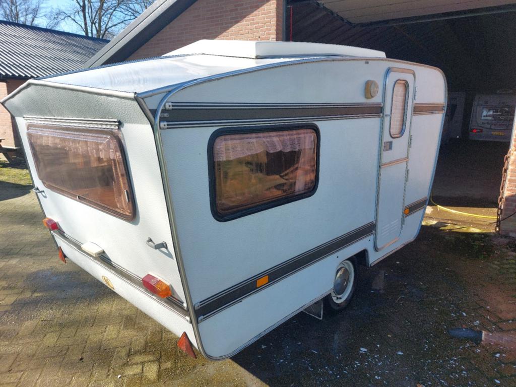 Tk Zeer mooie Otten Caravan bj 1981, Bedrijf, 500 - 750 kg, Hefdak