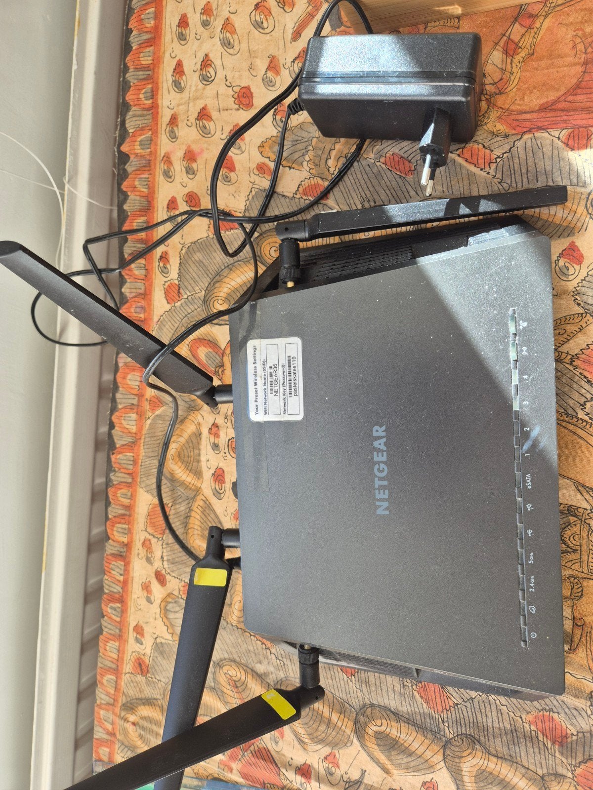 NETGEAR Router - Goede staat, inclusief adapter, Ophalen, Gebruikt, Router, NETGEAR