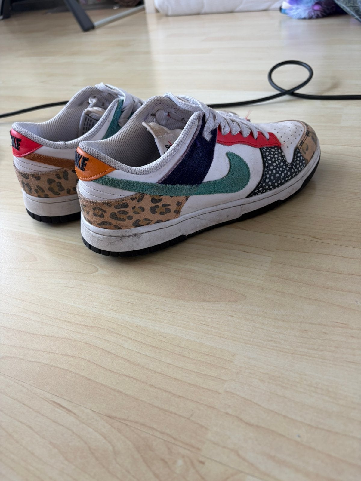 Limited edition safari nike, Kleding | Dames, Ophalen, Overige kleuren, Sneakers of Gympen, Gedragen