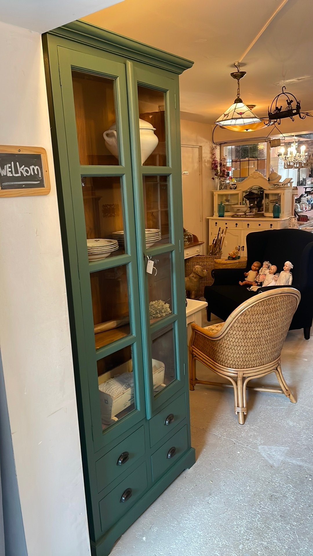 Groene Vitrine Kast, Huis en Inrichting, Ophalen, Tante, Zo goed als nieuw, 150 tot 200 cm
