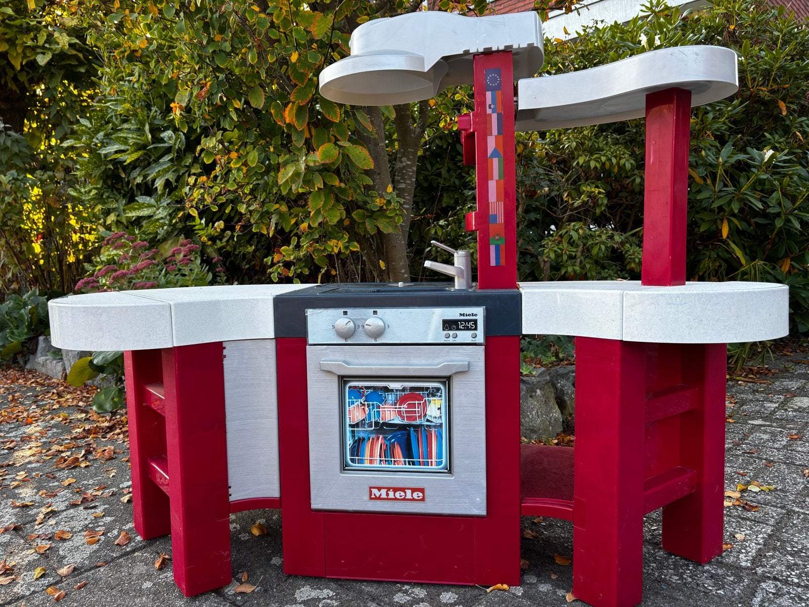Miele speelkeuken voor kinderen - rood en grijs, Ophalen, Gebruikt, Jongen of Meisje