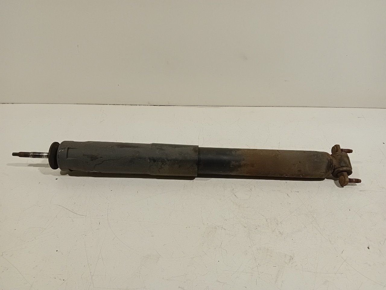 Schokbreker links achter Jeep Grand Cherokee, Jeep, Onderdelen@venauto.nl, Van der Ven Autorecycling B.V., Gebruikt