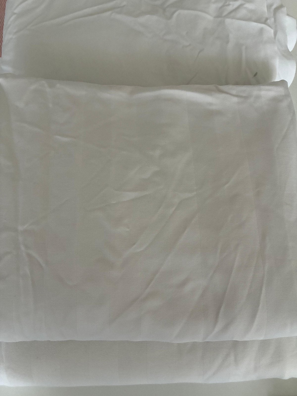 Te koop  2 satijnen dekbed overtrekken 1 persoons, Gebruikt, Eenpersoons, Wit, Dekbedovertrek