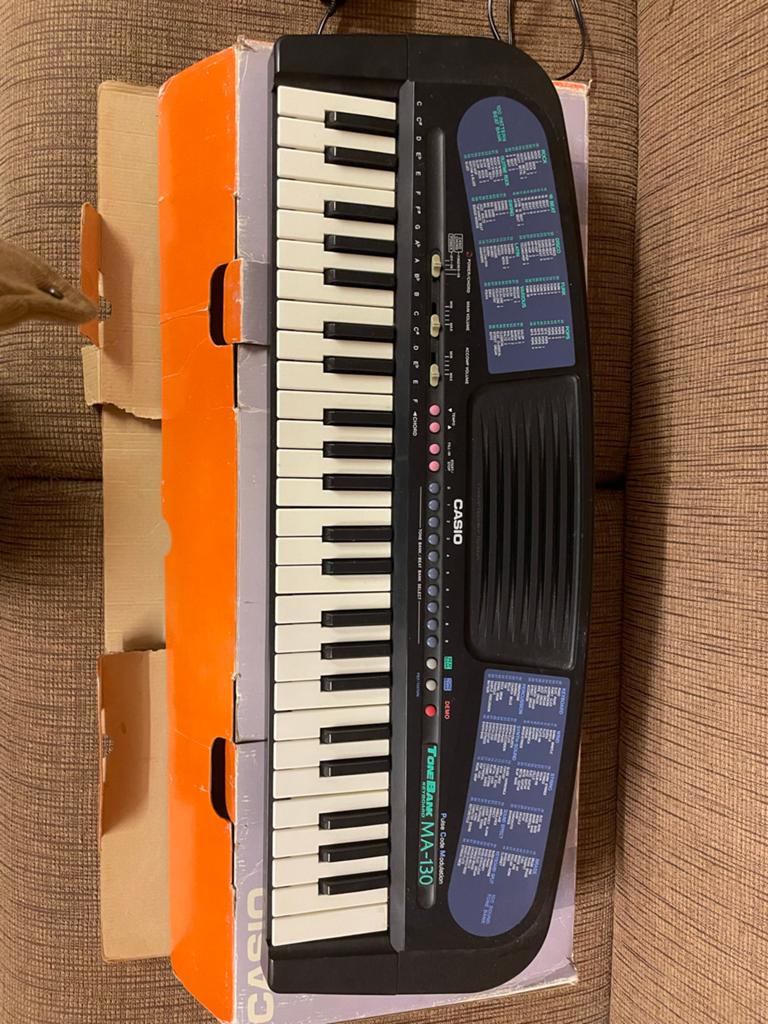 Casio MA-130 Keyboard op batterijen, zonder oplader, Ophalen, Gebruikt, 49 toetsen, Casio